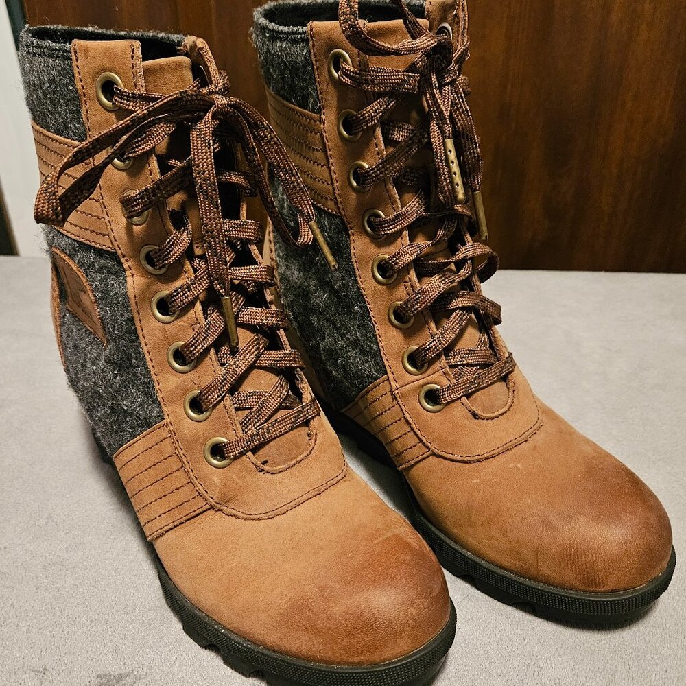 Sorel Women's Lexie Wedge Casual Boots - Ash Brown - Size 8.5